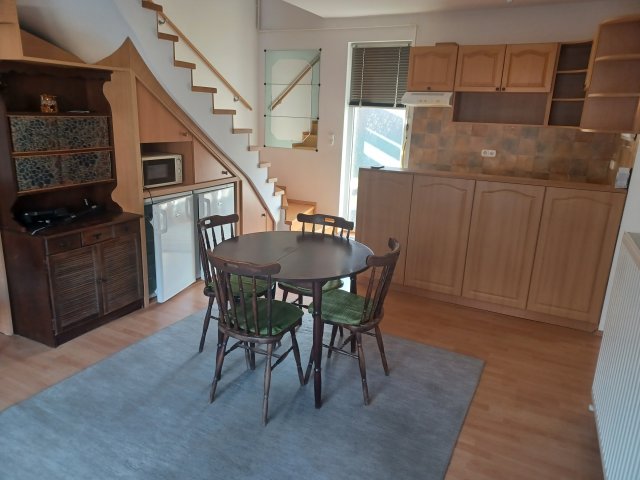 Eladó téglalakás, Győrött, Hóvirág utcában 64.9 M Ft