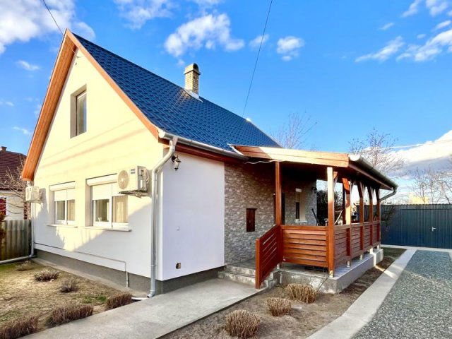 Eladó családi ház, Nagykátán 47.5 M Ft, 2 szobás