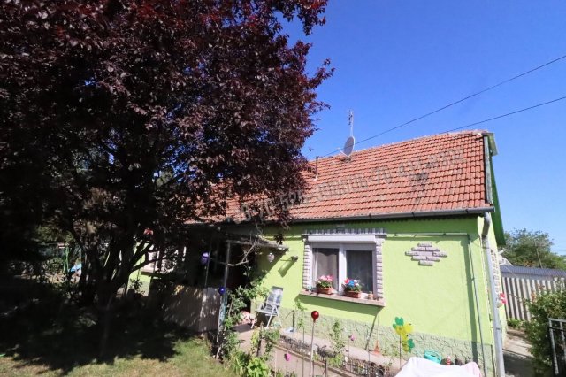Eladó családi ház, Albertirsán 58 M Ft, 3+1 szobás