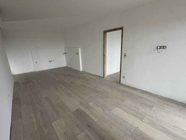 Eladó téglalakás, Várpalotán 53.9 M Ft, 2 szobás