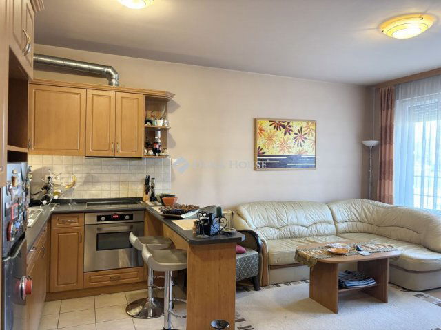 Eladó téglalakás, Hajdúszoboszlón 58 M Ft, 2 szobás