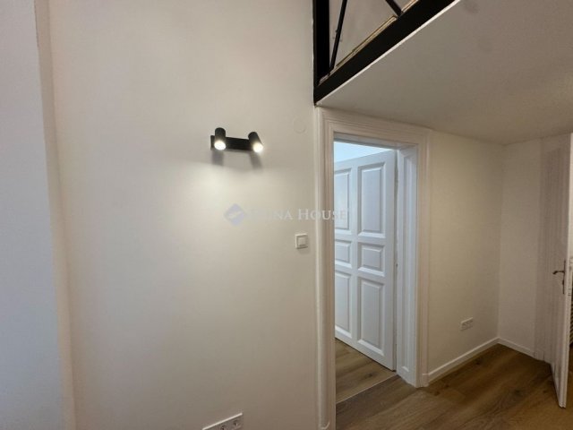 Eladó téglalakás, Budapesten, VII. kerületben 99.9 M Ft