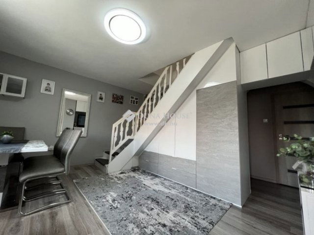 Eladó családi ház, Balatonfüreden 194.9 M Ft, 6 szobás