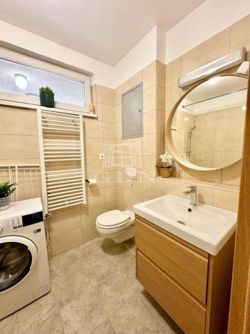 Eladó téglalakás, Budapesten, VII. kerületben 99 M Ft, 2 szobás