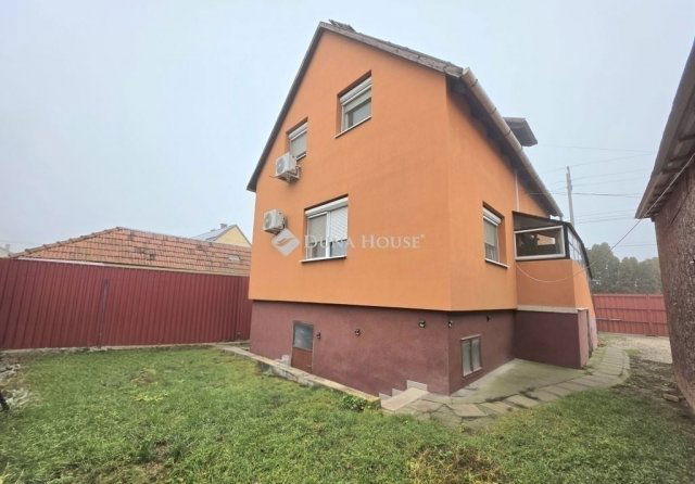 Eladó családi ház, Gyömrőn 92 M Ft, 4 szobás