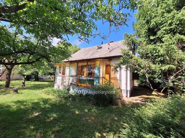 Eladó családi ház, Balatonvilágoson 57.9 M Ft, 2 szobás