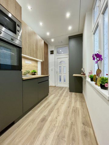 Eladó téglalakás, Budapesten, XIII. kerületben 54.5 M Ft