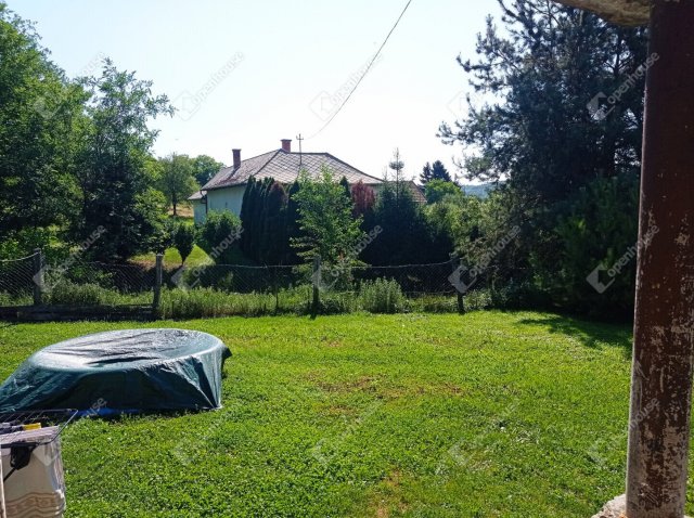 Eladó családi ház, Zalalövőn 21 M Ft, 2 szobás