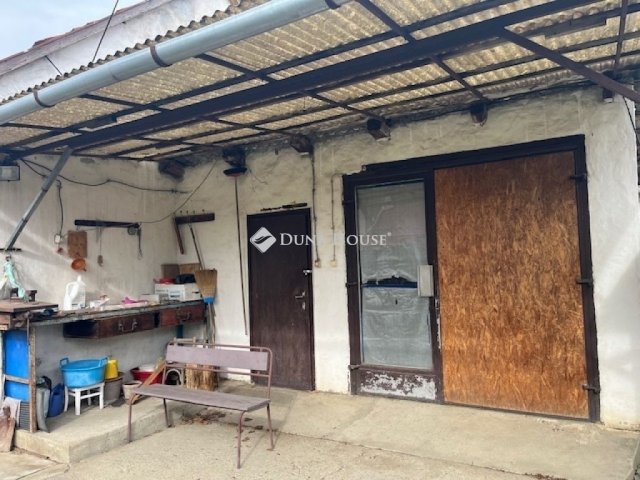 Eladó családi ház, Harkányban 34.9 M Ft, 4 szobás