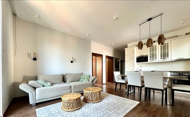 Kiadó panellakás, albérlet, III. kerületben, Laborc utcában