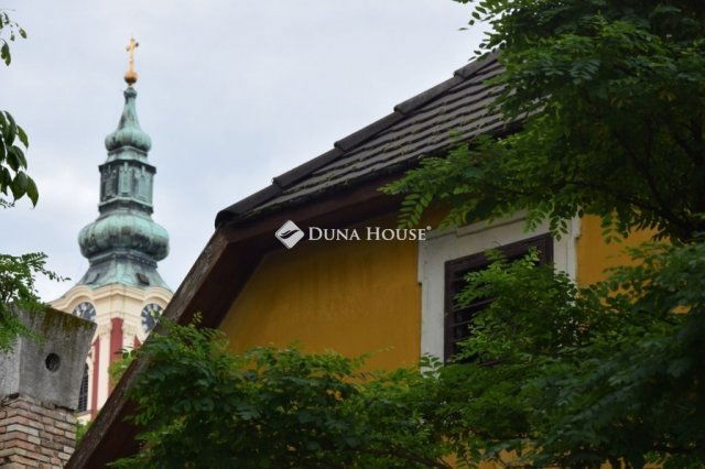 Eladó családi ház, Szentendrén 589 M Ft, 8 szobás