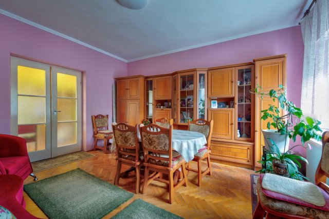 Eladó családi ház, Szigetszentmiklóson 89.9 M Ft, 3 szobás