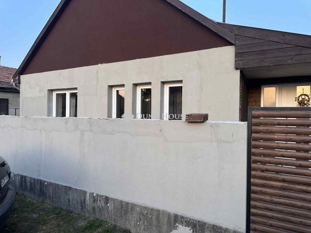 Eladó családi ház, Albertirsán 95 M Ft, 6 szobás