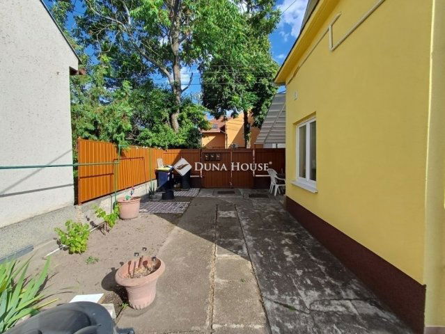 Eladó családi ház, Budapesten, XX. kerületben 39.99 M Ft