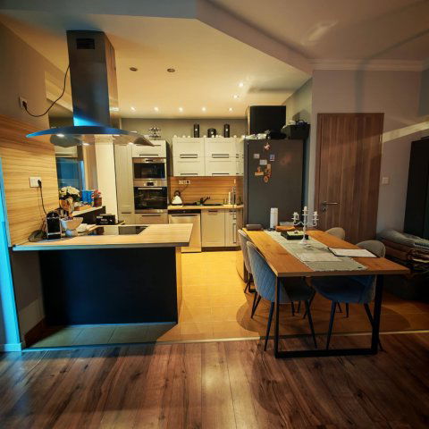 Eladó családi ház, Kozármislenyen 129.9 M Ft, 6 szobás