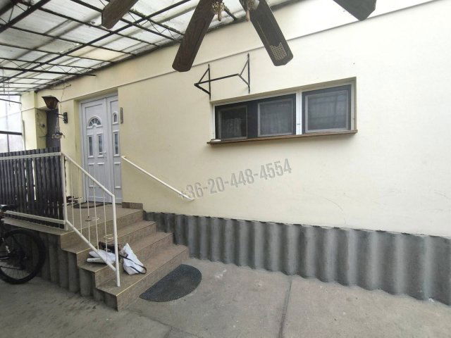 Eladó családi ház, Szegeden 98 M Ft, 3+1 szobás