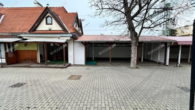 Eladó üzlethelyiség, Siófokon 32.9 M Ft, 2 szobás