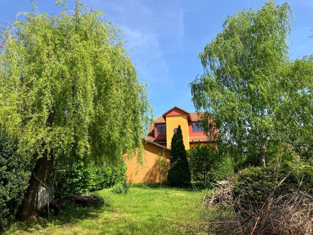 Eladó családi ház, Gödöllőn 155 M Ft, 6 szobás