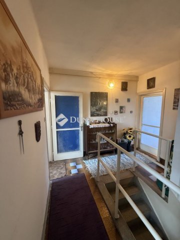 Eladó téglalakás, Balatonfűzfőn 67 M Ft, 4 szobás