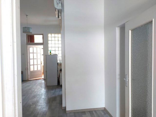 Eladó téglalakás, Budapesten, XV. kerületben 75.5 M Ft, 3 szobás