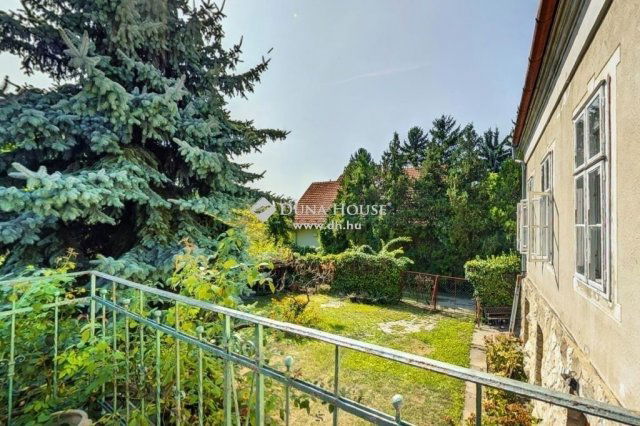 Eladó családi ház, Budakeszin 299 M Ft, 8 szobás