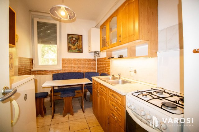 Kiadó téglalakás, albérlet, Békéscsabán 90 E Ft / hó