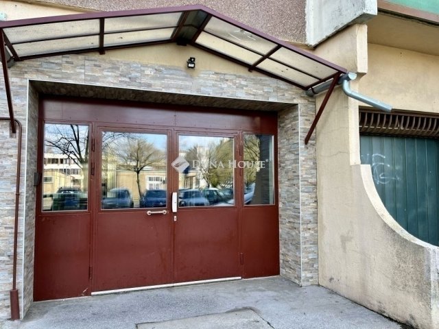 Eladó panellakás, Budapesten, IV. kerületben 55 M Ft, 2 szobás