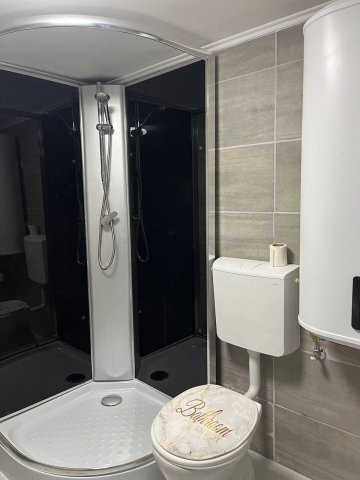 Eladó téglalakás, Pomázon 49.9 M Ft, 1 szobás