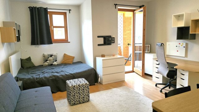 Kiadó téglalakás, albérlet, Pécsett 160 E Ft / hó, 1 szobás