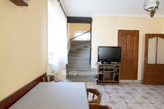 Eladó családi ház, Kisvárdán 69 M Ft, 4 szobás