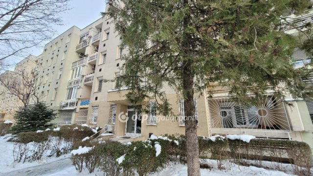 Eladó téglalakás, Budapesten, XXI. kerületben 49.9 M Ft