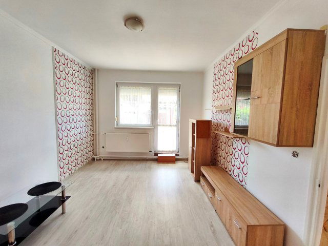 Eladó téglalakás, Nyíregyházán 55 M Ft, 2+1 szobás