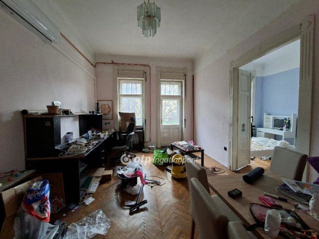 Eladó téglalakás, Budapesten, VIII. kerületben 99 M Ft, 4 szobás