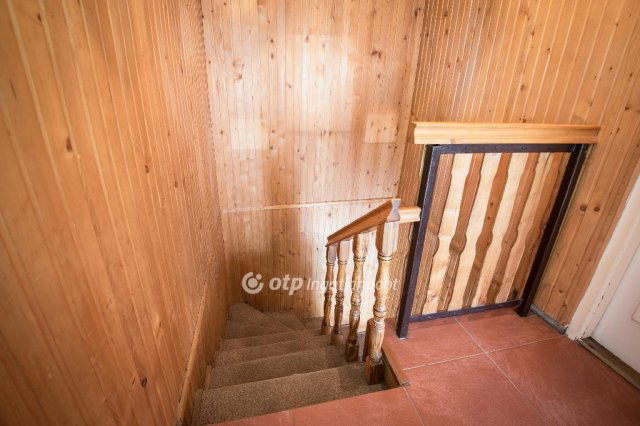 Eladó ikerház, Csömörön 149 M Ft, 6+1 szobás