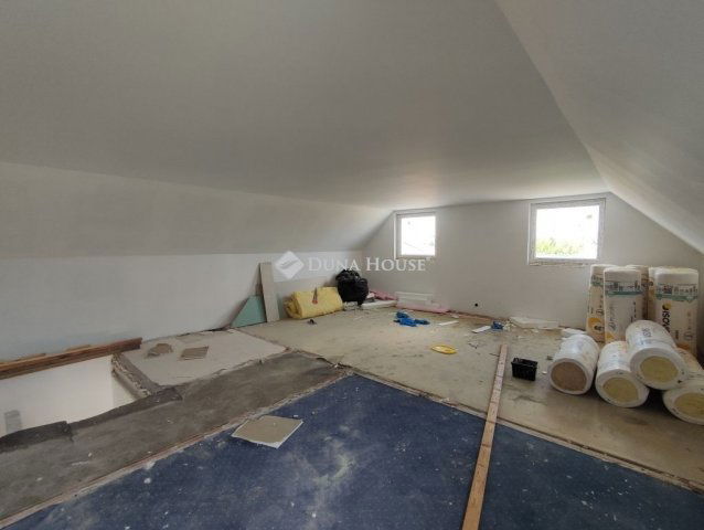 Eladó ikerház, Budapesten, XVII. kerületben 69.99 M Ft, 5 szobás