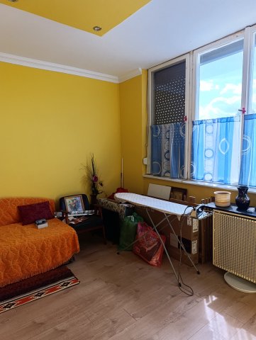 Eladó panellakás, Hajdúböszörményen 41.8 M Ft, 2 szobás