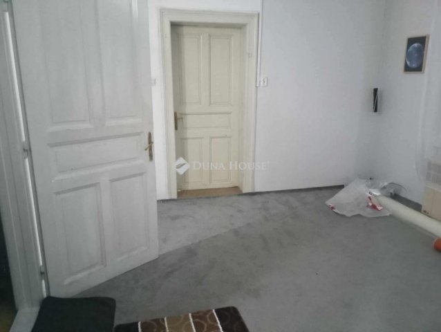 Eladó családi ház, Veresegyházon 128 M Ft, 5 szobás