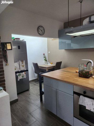 Eladó családi ház, Dunavarsányban 83 M Ft, 4 szobás