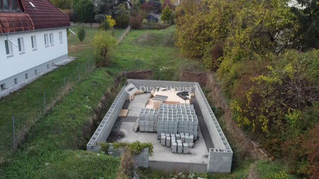 Eladó telek, Balatonalmádiban 94 M Ft / költözzbe.hu