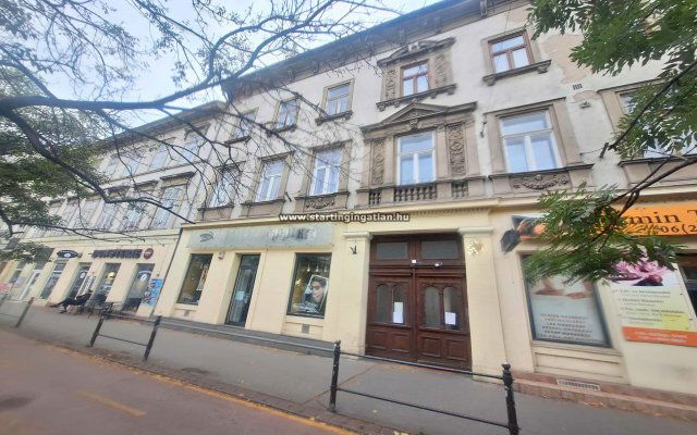 Eladó téglalakás, V. kerületben, Bajcsy-Zsilinszky úton
