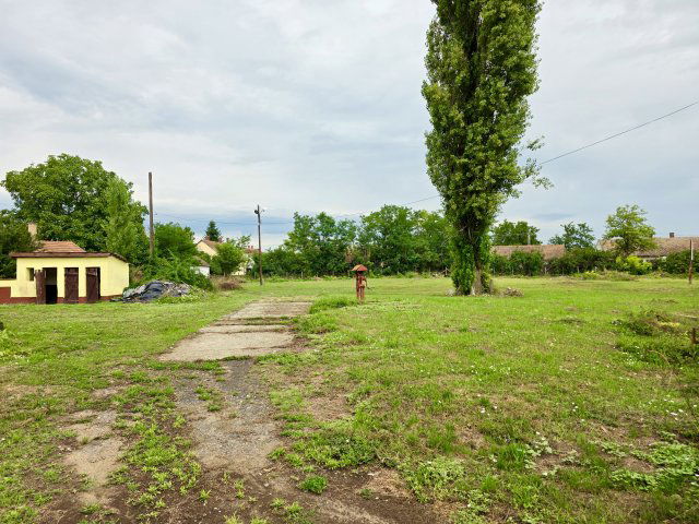 Eladó ipari ingatlan, Hajdúszováton 23 M Ft