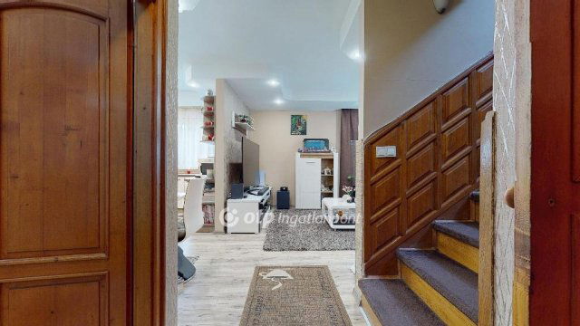 Eladó téglalakás, Nyíregyházán 72 M Ft, 3 szobás