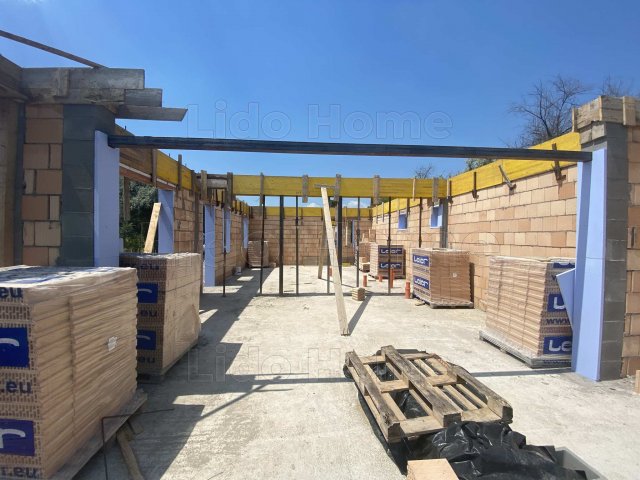 Eladó családi ház, Siófokon 106 M Ft, 4 szobás