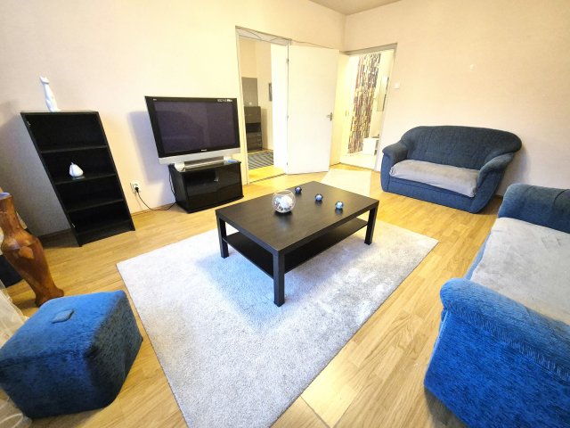 Kiadó téglalakás, albérlet, XIII. kerületben, Népfürdő utcában