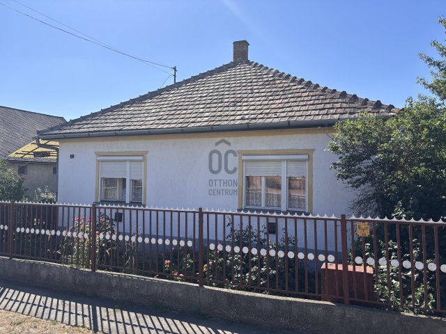 Eladó családi ház, Rásonysápberencsen 12 M Ft, 2 szobás