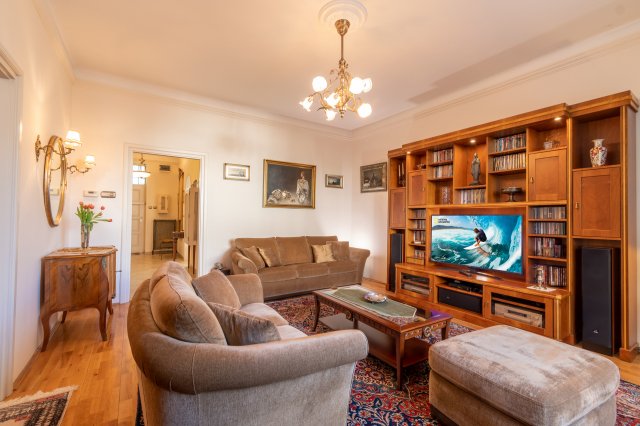 Eladó téglalakás, Budapesten, XI. kerületben 99.9 M Ft, 3 szobás