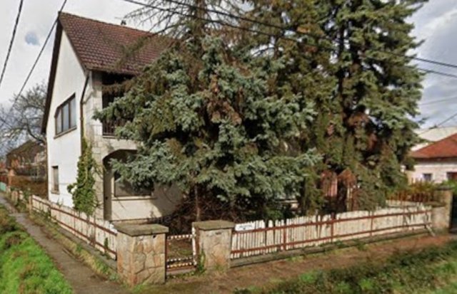 Eladó családi ház, Vecsésen 75 M Ft, 4 szobás