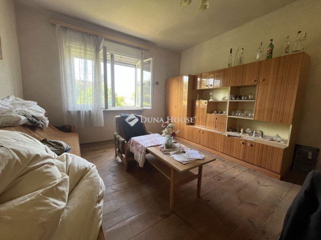 Eladó családi ház, Szőcén 34.9 M Ft, 2 szobás