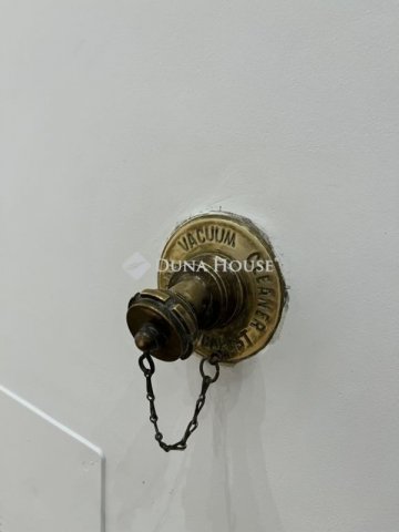 Eladó téglalakás, Budapesten, II. kerületben 189.5 M Ft