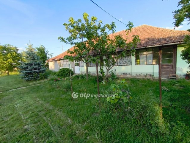 Eladó nyaraló, Kardoson 6.6 M Ft, 2+1 szobás